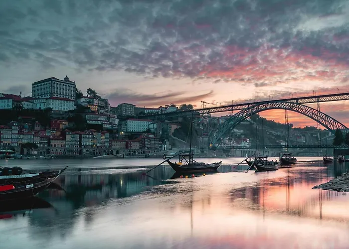 Modern And Cozy In Porto