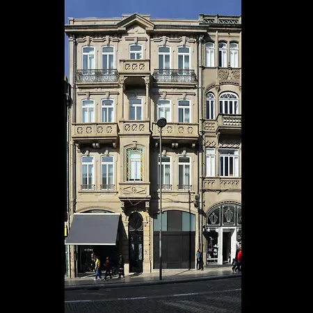 Modern And Cozy In Oporto